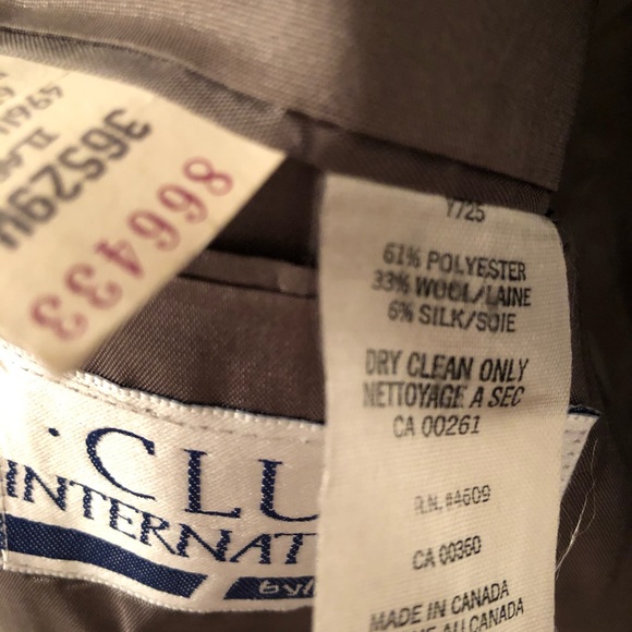 Men’s Suit Jacket - Picture 4 of 4